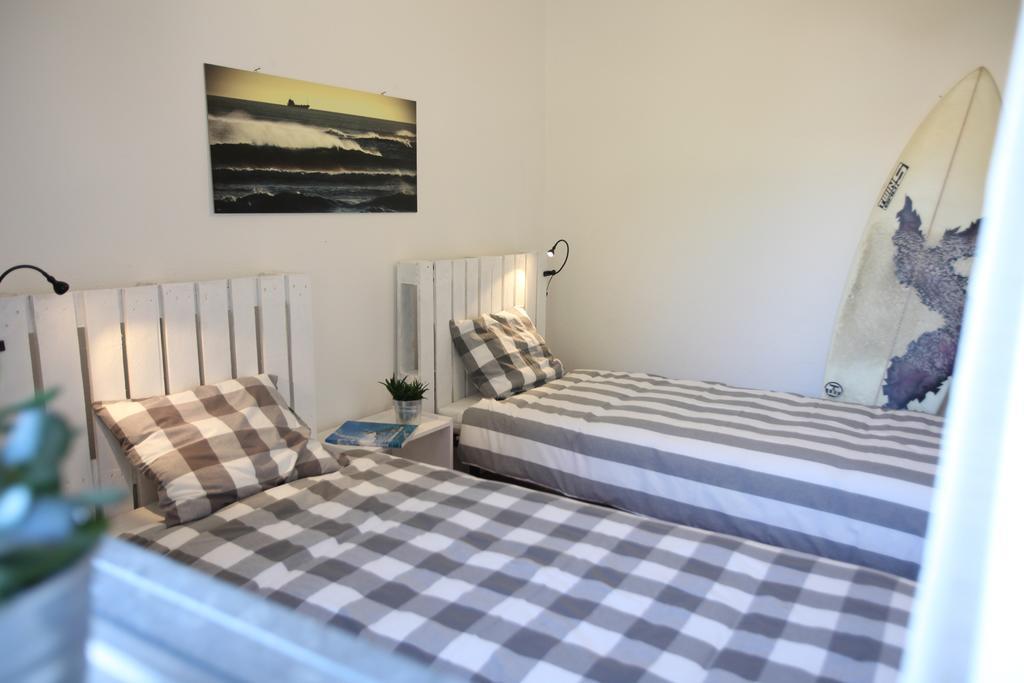 Moka Surfhouse Ericeira Room photo