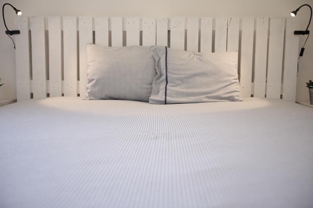 Moka Surfhouse Ericeira Room photo